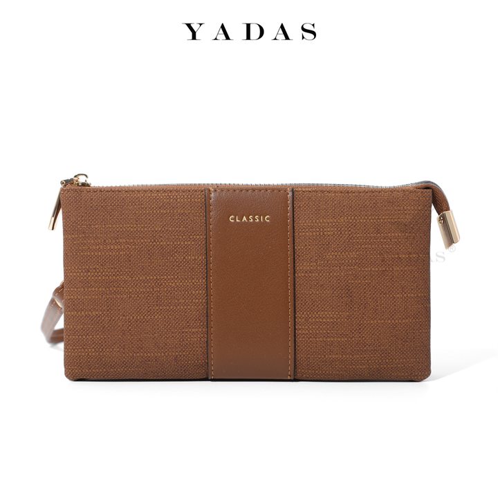 Halo wristlet phone pouch in brown